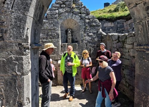 Athbheochan na Gaeilge ar oirthear na Coiribe